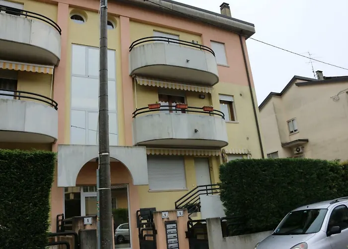 Accogliente Appartamento Moderno, Vicino A Venezia
